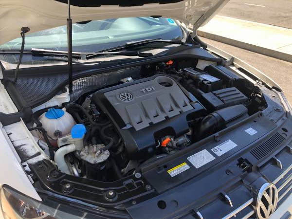 2014 Volkswagen Passat TDI SE, One Owner, Clean Carfax, loaded for sale in Bridgeport, CT – photo 9