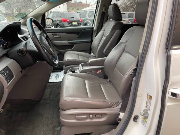 2012 Honda Odyssey Exl - - by dealer - vehicle for sale in Albany, NY – photo 5