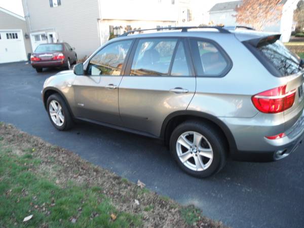 2013 BMW X-5 XDRIVE 35I - cars & trucks - by owner - vehicle... for sale in Somerset, RI – photo 3