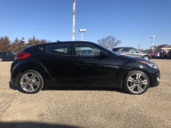 2013 Hyundai Veloster Base - cars & trucks - by dealer - vehicle... for sale in Middleton, WI – photo 4