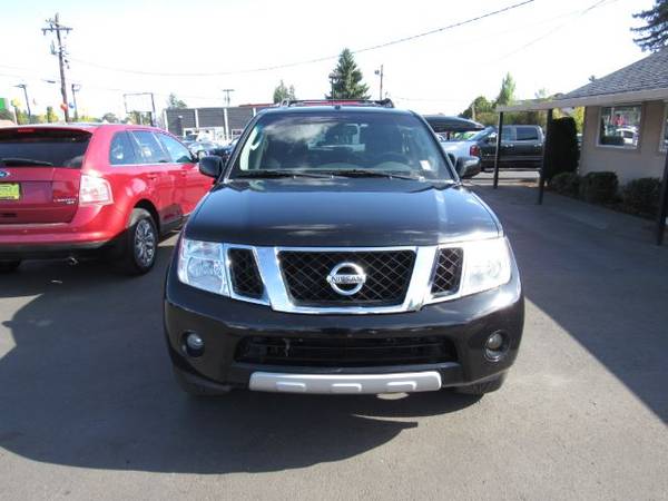 08 Nissan Pathfinder LE *4WD* V8! BLACK LEATHER! 3RD ROW! Weekend sale for sale in Portland, OR – photo 3