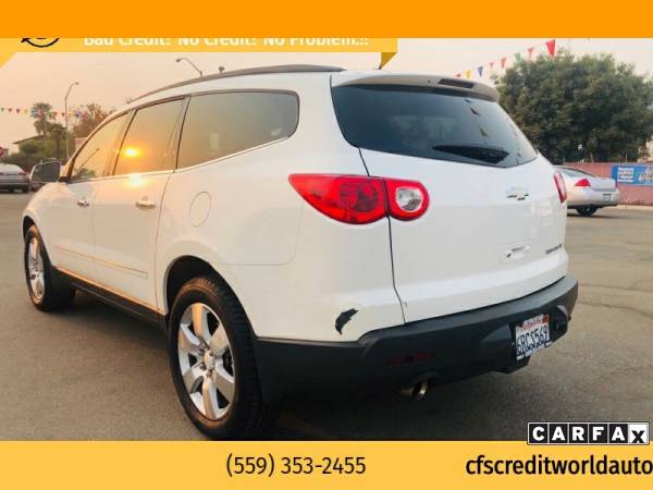 2011 Chevrolet Traverse LTZ 4dr SUV with - cars & trucks - by dealer... for sale in Fresno, CA – photo 7