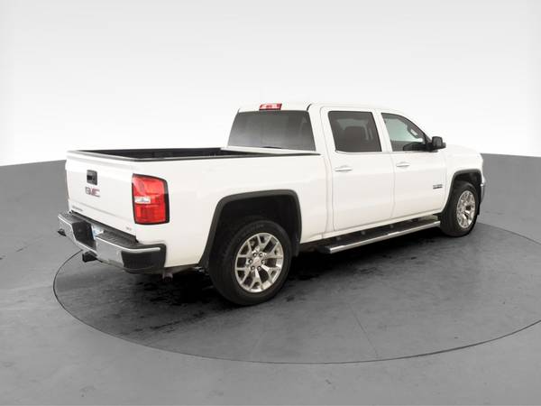2015 GMC Sierra 1500 Crew Cab SLT Pickup 4D 5 3/4 ft pickup White for sale in Harker Heights, TX – photo 11
