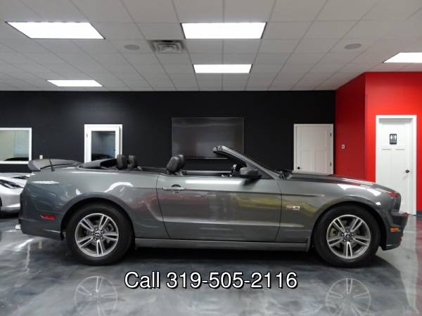 2013 Ford Mustang V6 Convertible - - by dealer for sale in Waterloo, IA – photo 4