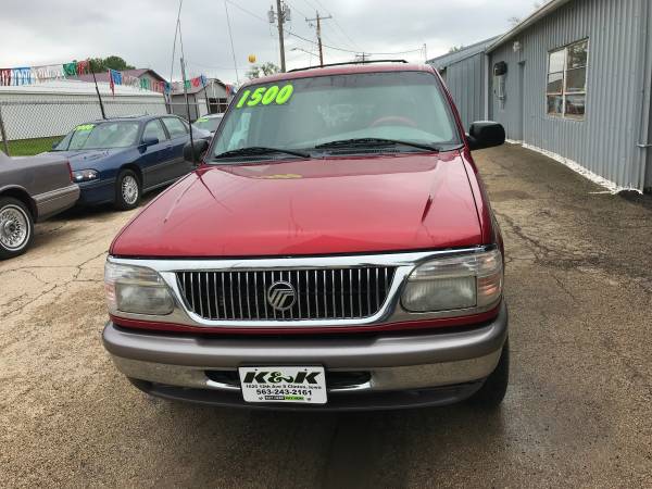 1997 Mercury Mountaineer ICE COLD AIR RUNS GREAT!!! for sale in Clinton, IA – photo 3