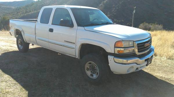 2004 GMC 2500 8.1 Liter. - cars & trucks - by owner - vehicle... for sale in New Castle, CO – photo 2