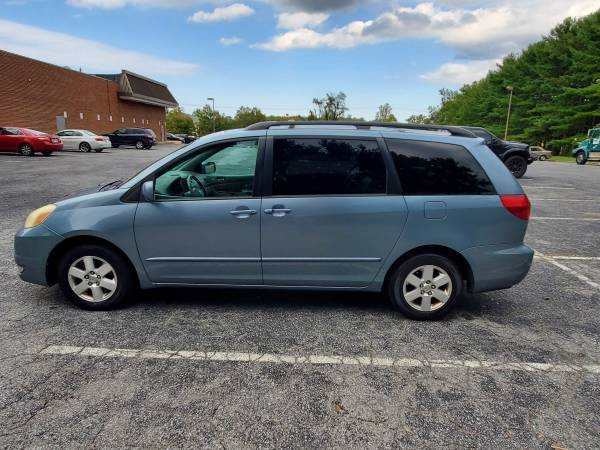 2004 Toyota Sienna - cars & trucks - by owner - vehicle automotive... for sale in Annapolis, MD – photo 9