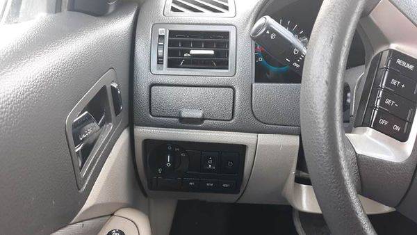2010 Ford Fusion SE 4dr Sedan for sale in Logan, OH – photo 8