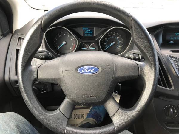 2014 Ford Focus S Sedan for sale in Detroit, MI – photo 16
