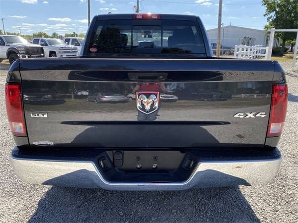 2017 Ram 1500 SLT **Chillicothe Truck Southern Ohio's Only All Truck... for sale in Chillicothe, OH – photo 6