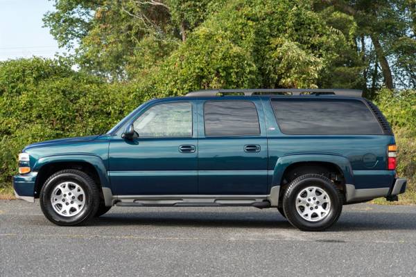 2005 CHEVROLET 1500 SUBURBAN - CERTIFIED ONE OWNER! Z71 PACKAGE! for sale in Neptune City, NJ – photo 3