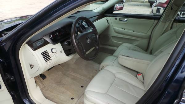 2009 Cadillac DTS Premium Luxury - - by dealer for sale in Upper Marlboro, District Of Columbia – photo 11