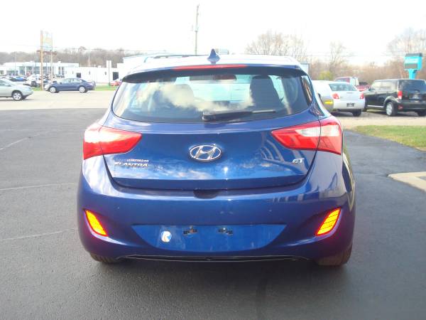2013 Hyundai Elantra GT Blue - - by dealer - vehicle for sale in Crystal Lake, IL – photo 4