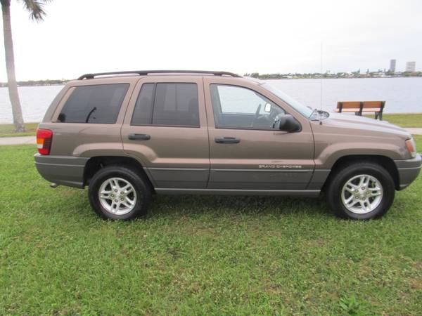 Jeep Grand Cherokee Laredo 2002 91K Miles! 1 Owner Like a new Jeep for sale in Ormond Beach, FL – photo 2