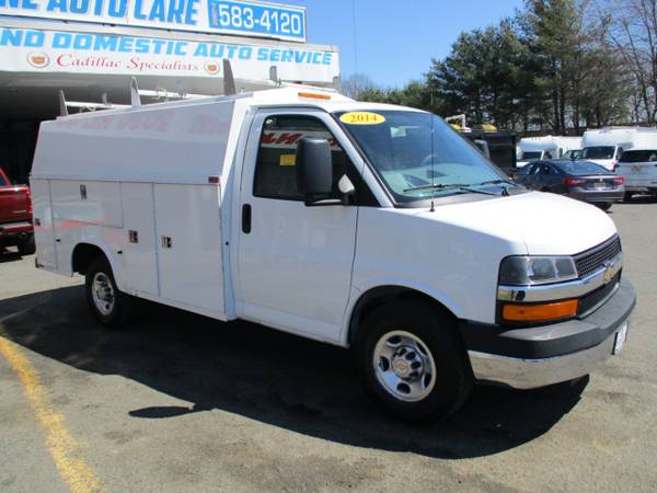 2014 Chevrolet Express Commercial Cutaway 3500 ENCLOSED UTILITY for sale in south amboy, IN – photo 2