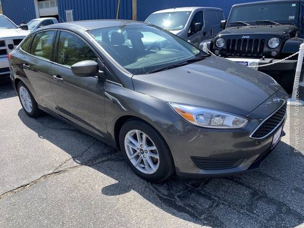 2018 Ford Focus Se One Owner Clean Fax - - by dealer for sale in Worcester, MA – photo 2
