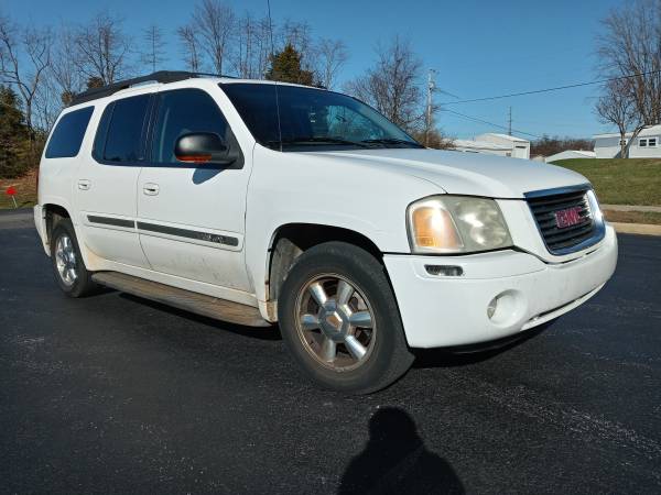 2004 GMC Envoy XL 4 WD - cars & trucks - by dealer - vehicle... for sale in Bloomington, IN – photo 2