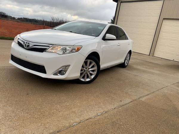 2014 Camry XLE - Offers Considered - cars & trucks - by owner -... for sale in big rapids, MI – photo 4