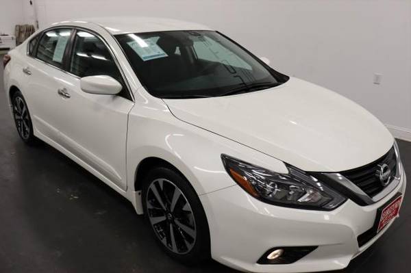 2018 Nissan Altima - - by dealer - vehicle for sale in Georgetown, SC – photo 2