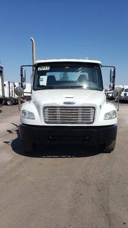 2013 FREIGHTLINER M2 - - by dealer - vehicle for sale in Bakersfield, CA – photo 2