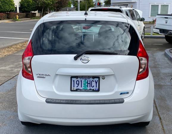 2014 NISSAN VERSA NOTE LOW MILES! - - by dealer for sale in Hillsboro, OR – photo 5