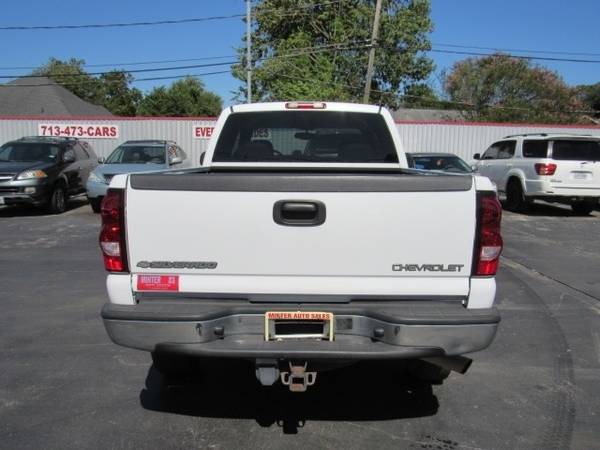 2004 Chevrolet Silverado 2500HD 2WD Extended Cab Standard Box Work Tru for sale in South Houston, TX – photo 7