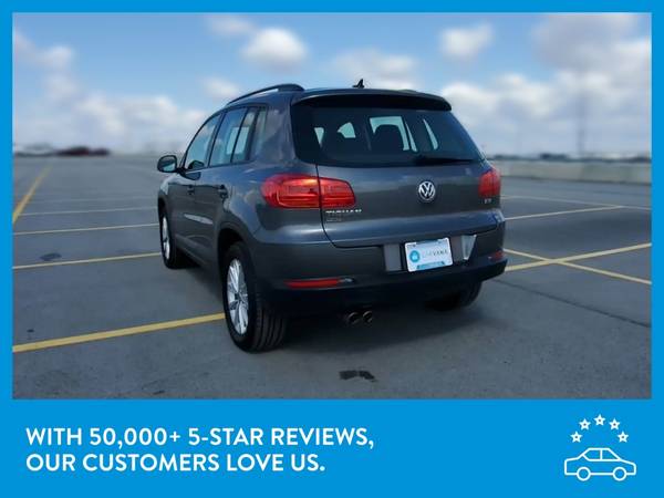 2017 VW Volkswagen Tiguan Limited 2 0T Sport Utility 4D suv Gray for sale in Pittsburgh, PA – photo 6