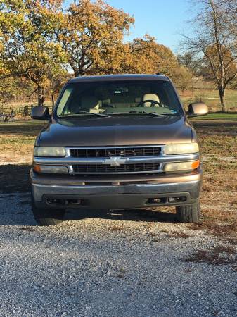 2003 Chevy Suburban - cars & trucks - by owner - vehicle automotive... for sale in Nixa, MO – photo 3