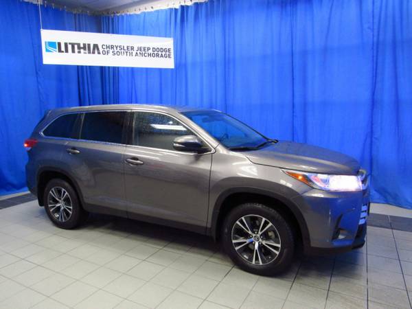 2019 Toyota Highlander LE V6 AWD - cars & trucks - by dealer -... for sale in Anchorage, AK – photo 3