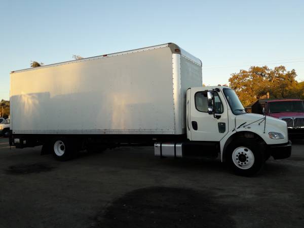2014 FREIGHTLINER M2 106 26 FEET BOX TRUCK WITH LIFTGATE - cars &... for sale in San Jose, CA – photo 3