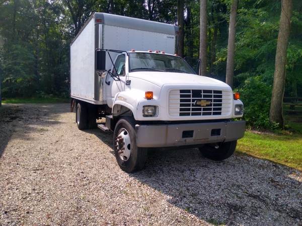 1998 CHEVY C6500 WITH 3000 LB MAXON LIFTGATE - cars & trucks - by... for sale in Greenwood, DE – photo 3