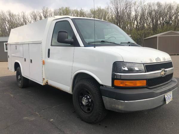 2005 Chevrolet Express Cutaway Work Van Ready for Work - cars & for sale in Stockholm, MN – photo 4