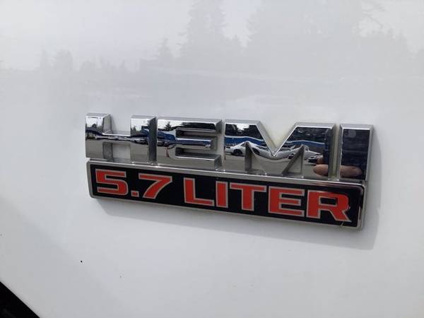 2016 Ram 1500 SLT - - by dealer - vehicle automotive for sale in Lynnwood, WA – photo 18