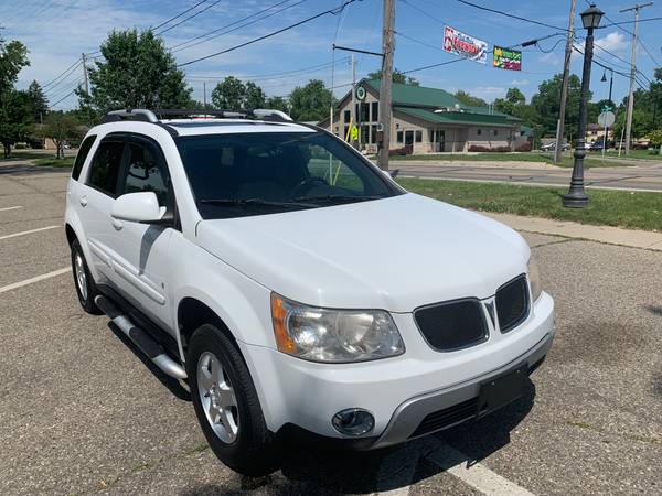 2008 Pontiac Torrent All Wheel Drive NO ACCIDENTS for sale in Grand Blanc, MI – photo 3