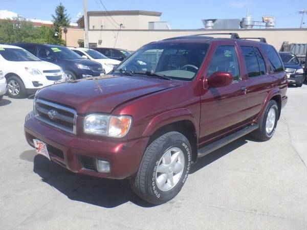 2001 Nissan Pathfinder LE - - by dealer - vehicle for sale in Des Moines, IA – photo 10