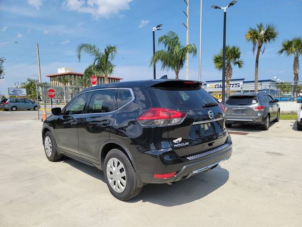 ONLY ( 3, 495 DOWN) 2017 NISSAN ROGUE S - - by dealer for sale in Hollywood, FL – photo 6