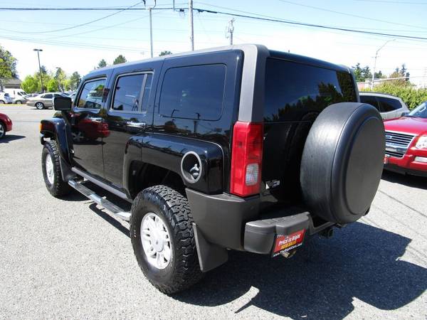 Low Mileage 2006 HUMMER H3 Adventure Loaded and Aftermarket Exhaust! for sale in Lynnwood, WA – photo 3