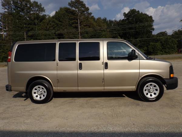 2011 Chevrolet Express 8 Passenger Van for sale in Kathleen, GA – photo 5