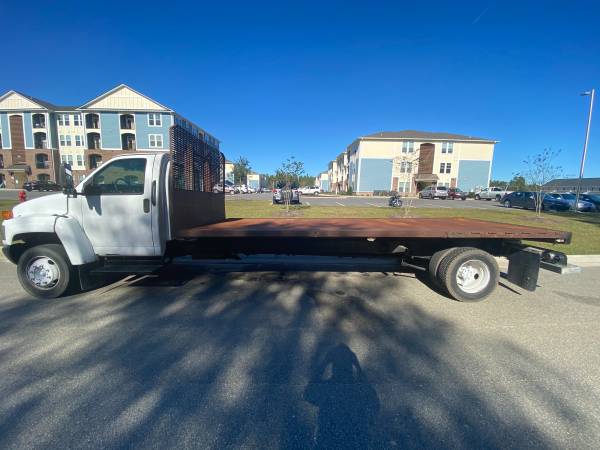 2005 Chevrolet Express Cutaway C5500 Flatbed - cars & trucks - by... for sale in Wilmington, NC – photo 3