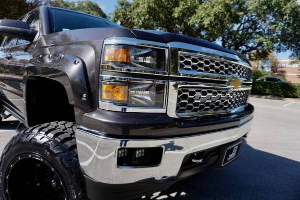 2014 Chevrolet Silverado *(( $25k Miles Custom )) Lifted Truck -... for sale in Austin, TX – photo 11