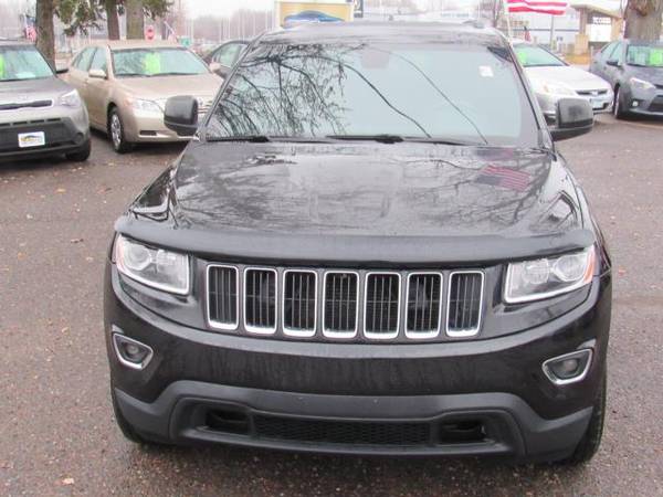 2014 Jeep Grand Cherokee 4WD 4dr Laredo - cars & trucks - by dealer... for sale in VADNAIS HEIGHTS, MN – photo 3