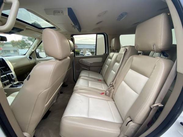 2008 Mercury Mountaineer Premier Sport Utility 4D - cars & trucks -... for sale in Pittsburg, CA – photo 13