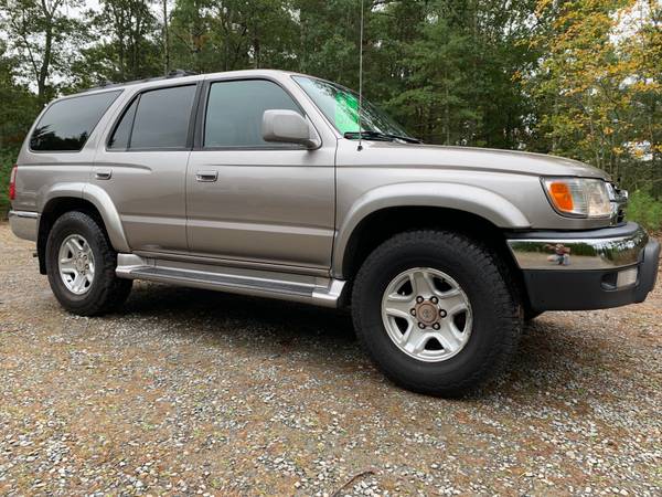 2001 Toyota 4Runner SR5 for sale in West Wareham, MA – photo 3