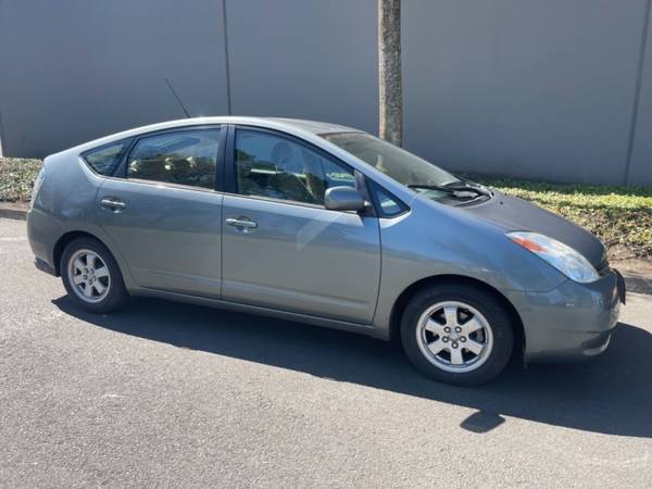 2005 TOYOTA PRIUS HYBRID HATCHBACK ONE OWNER/CLEAN CARFAX - cars & for sale in Portland, OR