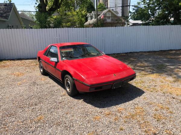 1985 Pontiac Fiero - cars & trucks - by dealer - vehicle automotive... for sale in Alger, OH – photo 2