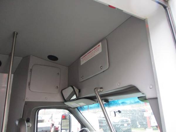 2014 Ford Econoline E350 ** 14 PASSENGER ** WHEEL CHAIR, HANDICAPPED... for sale in South Amboy, PA – photo 19