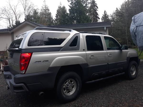 05 Chevy Avalanche LT2500 - cars & trucks - by owner - vehicle... for sale in Kingston, WA – photo 3