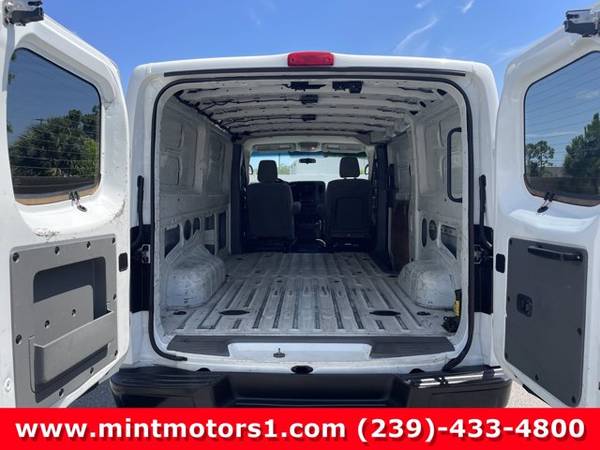 2017 Nissan NV Cargo 2500 (Cargo Van 1 Owner) - mintmotors1 com for sale in Fort Myers, FL – photo 17