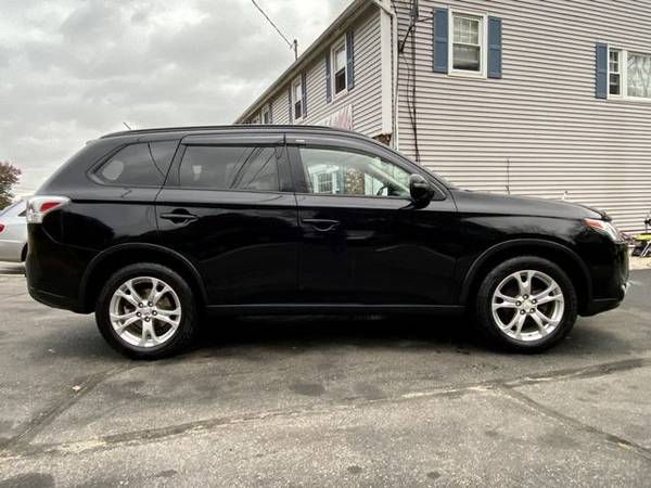 2015 Mitsubishi Outlander - Financing Available! - cars & trucks -... for sale in Londonderry, NH – photo 4
