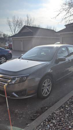 2010 Ford Fusion SEL - cars & trucks - by owner - vehicle automotive... for sale in Davenport, IA – photo 7